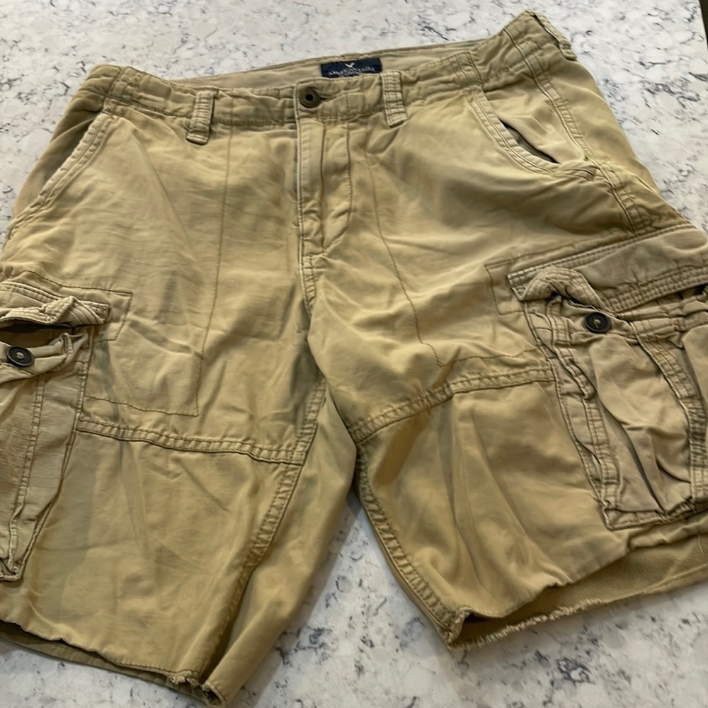 American Eagle Outfitters khaki cargo shorts, size 30